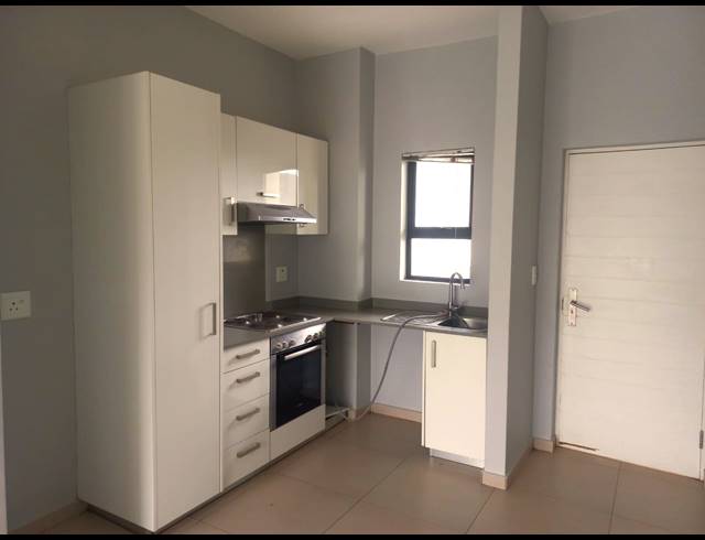 2 BEDROOM APARTMENT RENTED IN NORTH RIDING